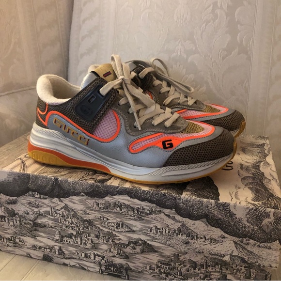 NIB Gucci ultraspace distrsssed sneakers women size 36 - Picture 1 of 13